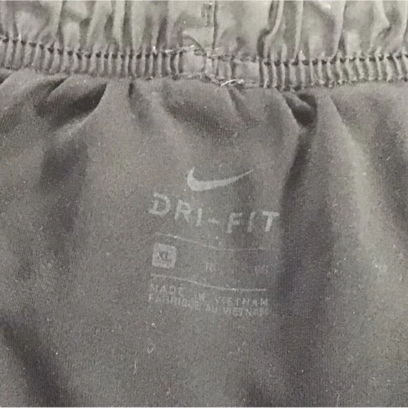Nike Women's Dri Fit Running Training Shorts Lined 3" Inseam Black - Size XL 🩶 - Picture 2 of 3